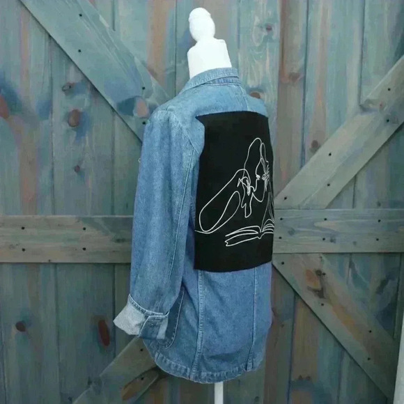 Upcycled Denim Jacket Woman Reading Book Back Patch Vintage Jean Blazer Small - Picture 9 of 9